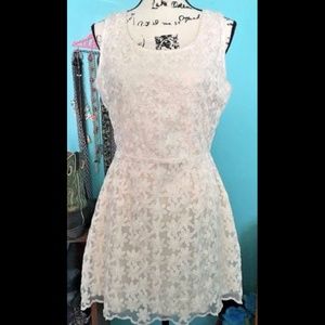 3/$30 Blu Pepper Dress White Lace Floral sz Large